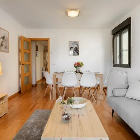 Biscos 9 Catedral Apartment *